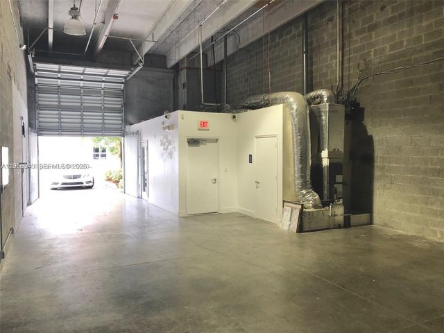 1845 NW 112th Ave 210, Sweetwater, FL 33172