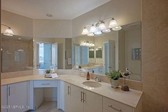 1431 RIVERPLACE Boulevard 2307, Jacksonville, FL 32207