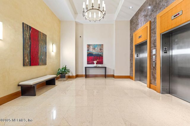 1431 RIVERPLACE Boulevard 2307, Jacksonville, FL 32207