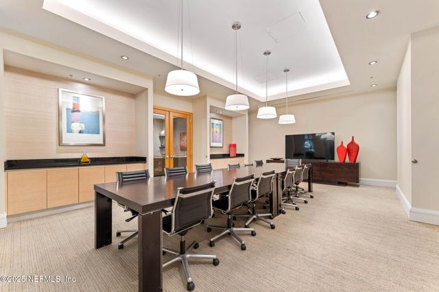 1431 RIVERPLACE Boulevard 2307, Jacksonville, FL 32207