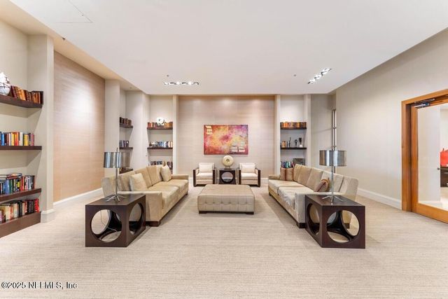 1431 RIVERPLACE Boulevard 2307, Jacksonville, FL 32207