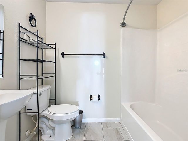 3952 WARBLER DRIVE, Winter Haven, FL 33880