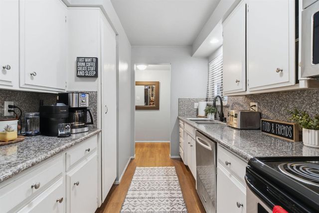 412 Tioga Dr, Lodi, CA 95242