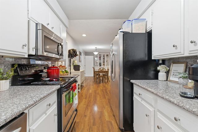 412 Tioga Dr, Lodi, CA 95242