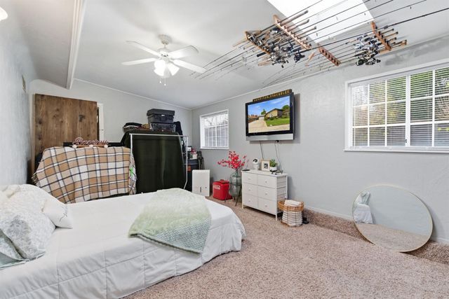 412 Tioga Dr, Lodi, CA 95242