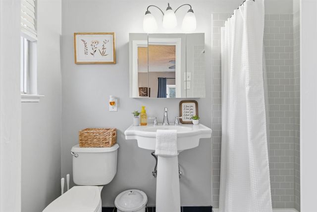 412 Tioga Dr, Lodi, CA 95242