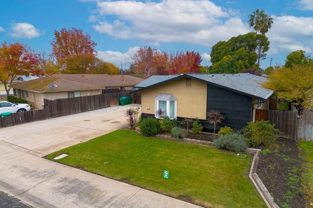 412 Tioga Dr, Lodi, CA 95242