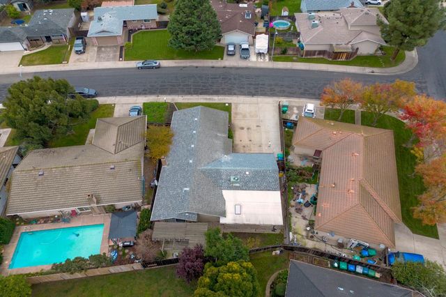 412 Tioga Dr, Lodi, CA 95242