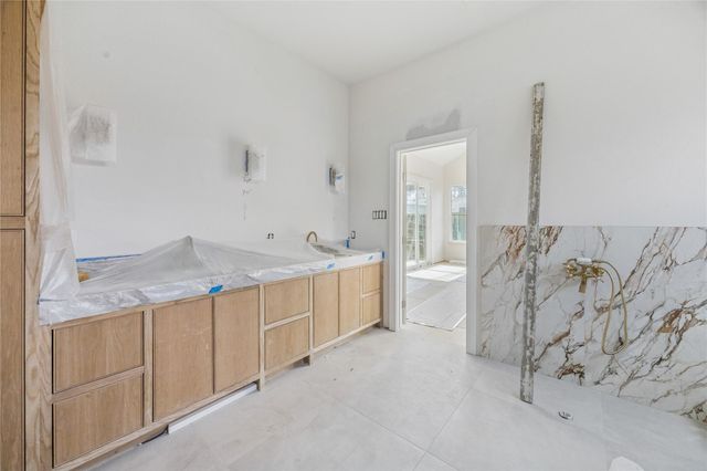 10155 Hanka Drive, Houston, TX 77043