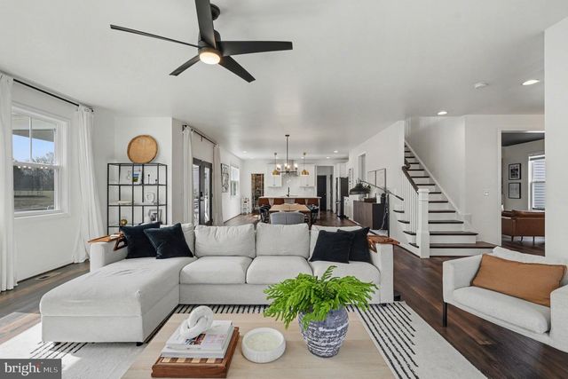 19 CHAPEL RIDGE CT, Stafford, VA 22554