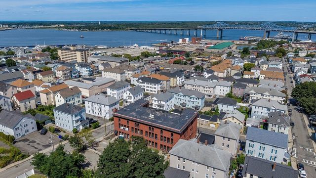 403 Division Street 15, Fall River, MA 02721