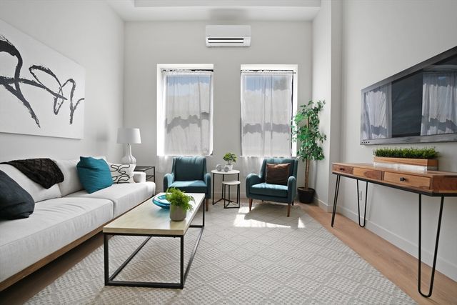 403 Division Street 15, Fall River, MA 02721