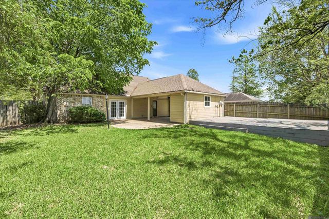 12842 Magnolia Chase Dr, Baton Rouge, LA 70810