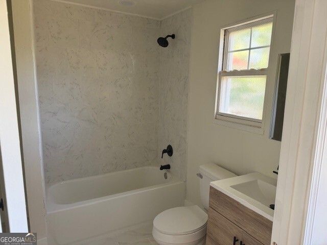 14 W 54th Street, Savannah, GA 31405