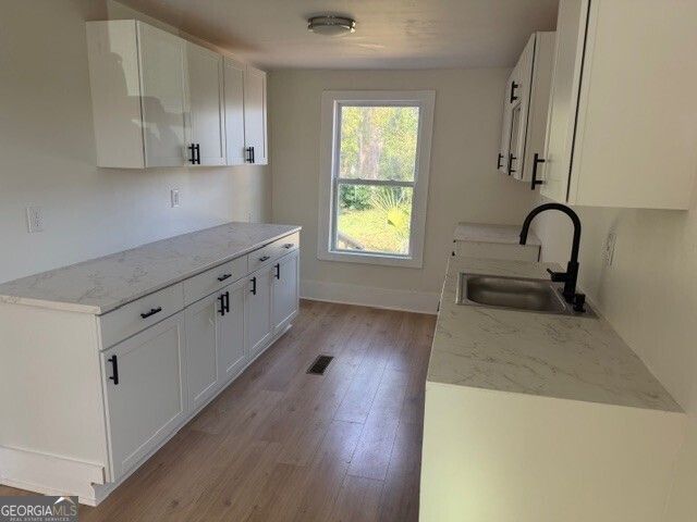 14 W 54th Street, Savannah, GA 31405