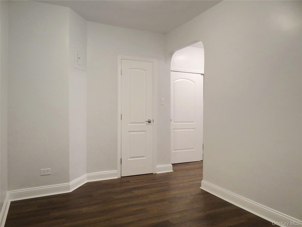 88-12 Elmhurst Avenue 1J, Elmhurst, NY 11373