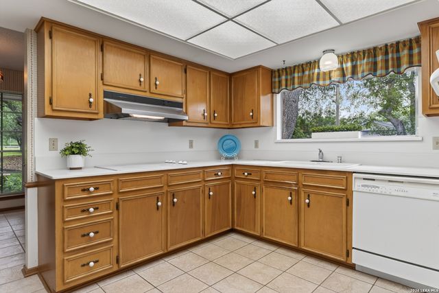 9418 Bluebell Dr, Garden Ridge, TX 78266
