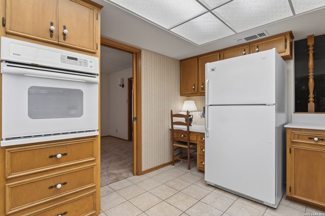 9418 Bluebell Dr, Garden Ridge, TX 78266