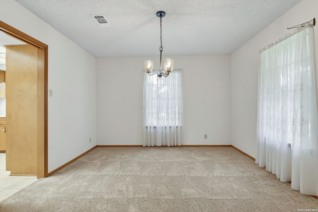 9418 Bluebell Dr, Garden Ridge, TX 78266
