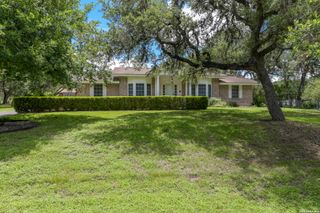 9418 Bluebell Dr, Garden Ridge, TX 78266