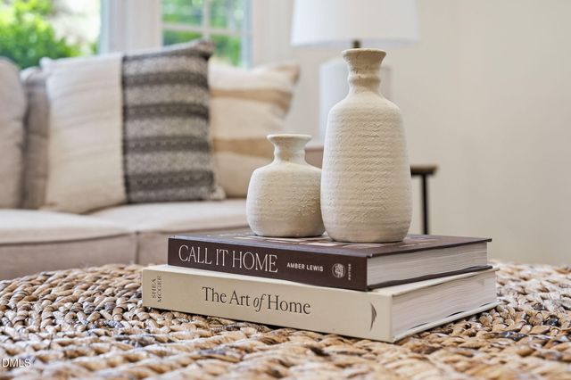 27 S Circle Drive, Chapel Hill, NC 27516