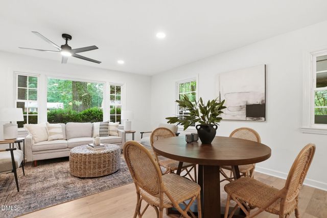 27 S Circle Drive, Chapel Hill, NC 27516