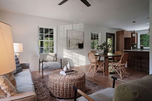 27 S Circle Drive, Chapel Hill, NC 27516