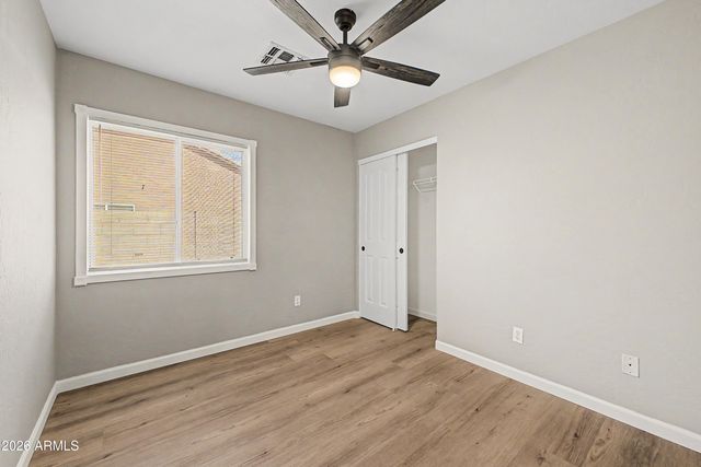 15465 W PORT ROYALE Lane, Surprise, AZ 85379