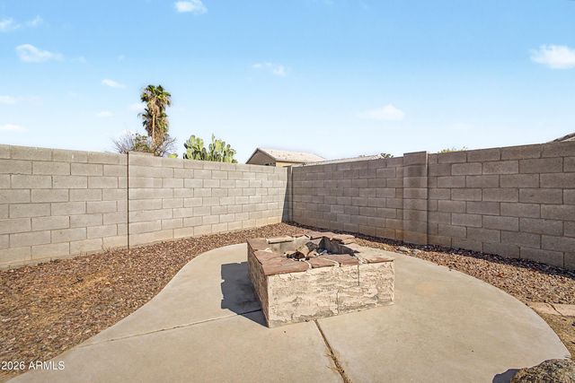 15465 W PORT ROYALE Lane, Surprise, AZ 85379