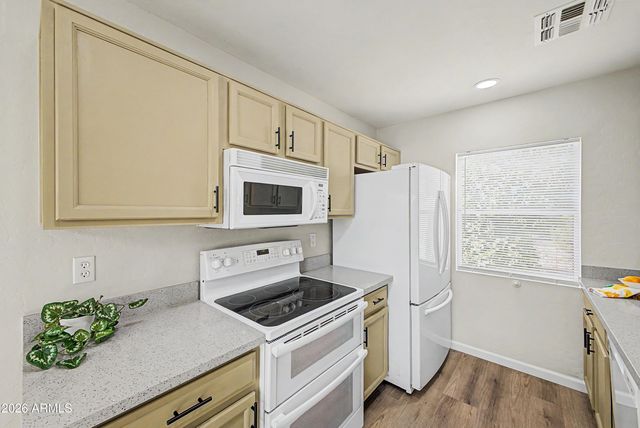 15465 W PORT ROYALE Lane, Surprise, AZ 85379