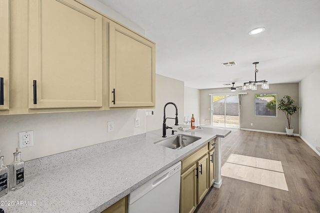 15465 W PORT ROYALE Lane, Surprise, AZ 85379