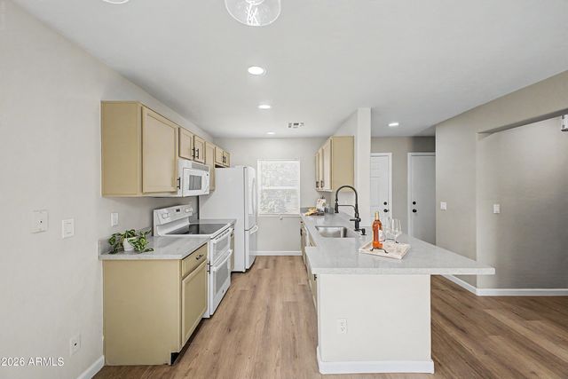 15465 W PORT ROYALE Lane, Surprise, AZ 85379