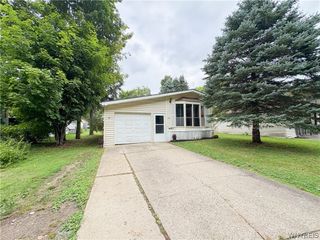 178 Bush Gardens, Alden, NY 14004