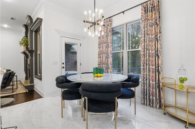 2354 W Eiffel Crossing, Fayetteville, AR 72704