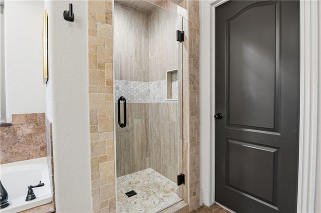 2354 W Eiffel Crossing, Fayetteville, AR 72704