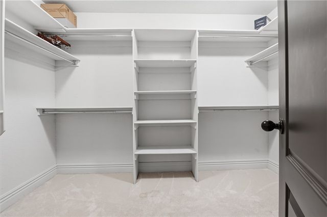 2354 W Eiffel Crossing, Fayetteville, AR 72704