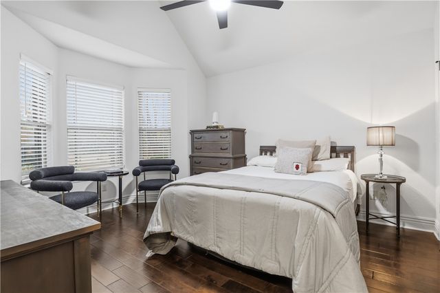 2354 W Eiffel Crossing, Fayetteville, AR 72704