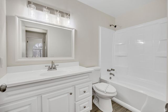 5731 S BLAKE DR, Taylorsville, UT 84129