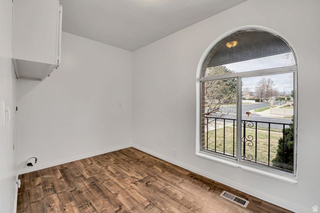 5731 S BLAKE DR, Taylorsville, UT 84129