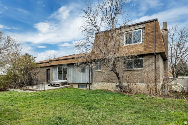 5731 S BLAKE DR, Taylorsville, UT 84129