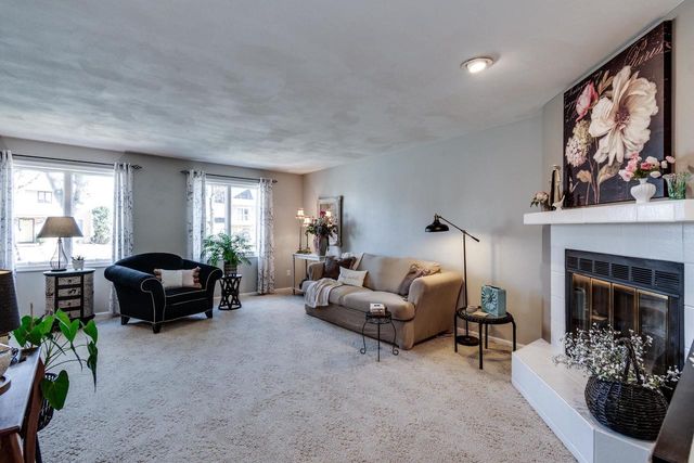 2918 Cimarron Trail, Madison, WI 53719