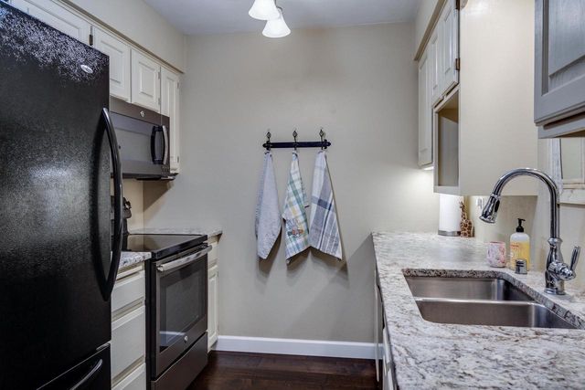 2918 Cimarron Trail, Madison, WI 53719