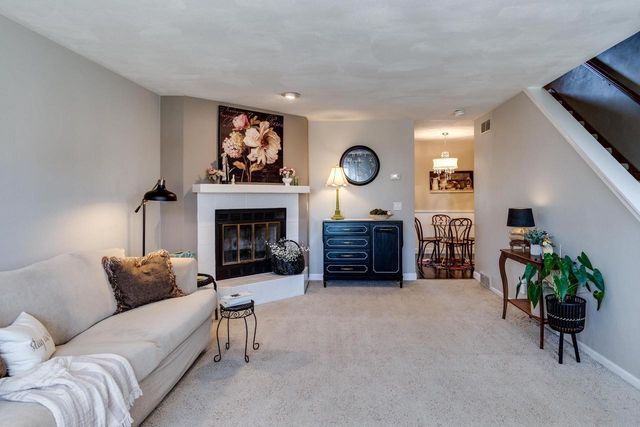 2918 Cimarron Trail, Madison, WI 53719