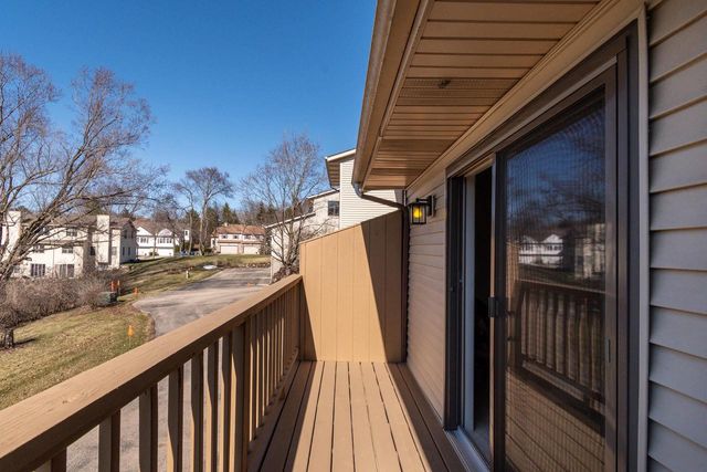 2918 Cimarron Trail, Madison, WI 53719