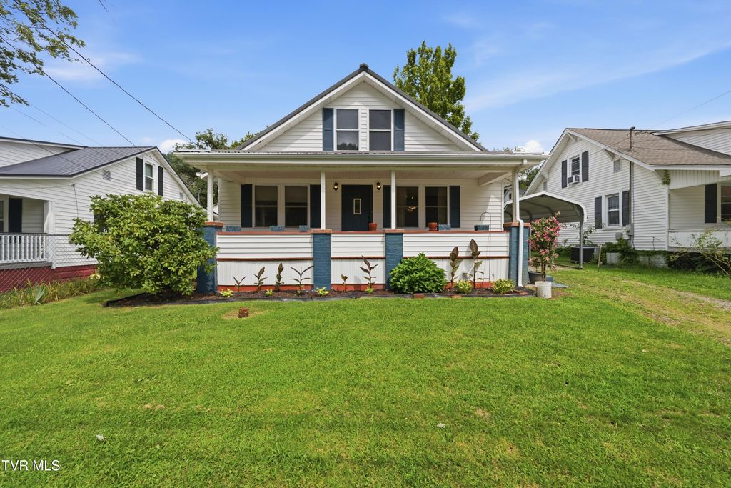 1830 Pittstown Road, Bristol, VA 24201