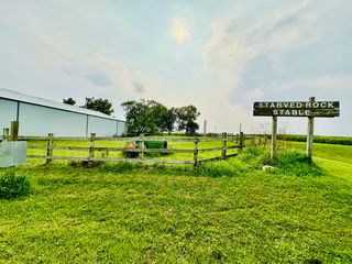 1146 N 2150th Road, Ottawa, IL 61350