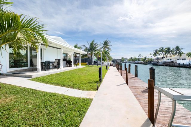 271 9th Street, Key Colony, FL 33051