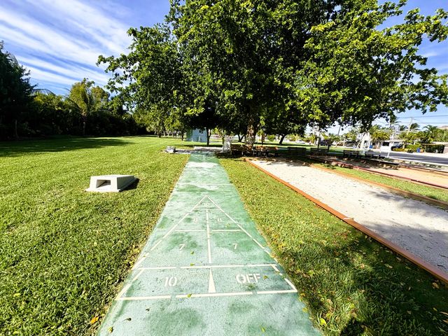 271 9th Street, Key Colony, FL 33051