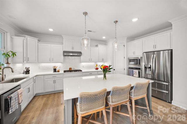 13810 Derby Farm Lane, Charlotte, NC 28278