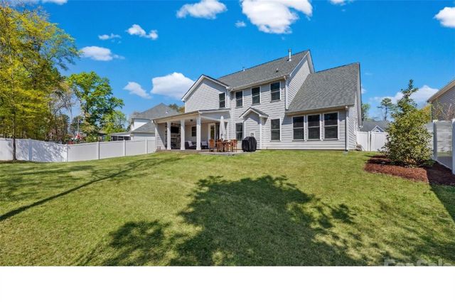 13810 Derby Farm Lane, Charlotte, NC 28278